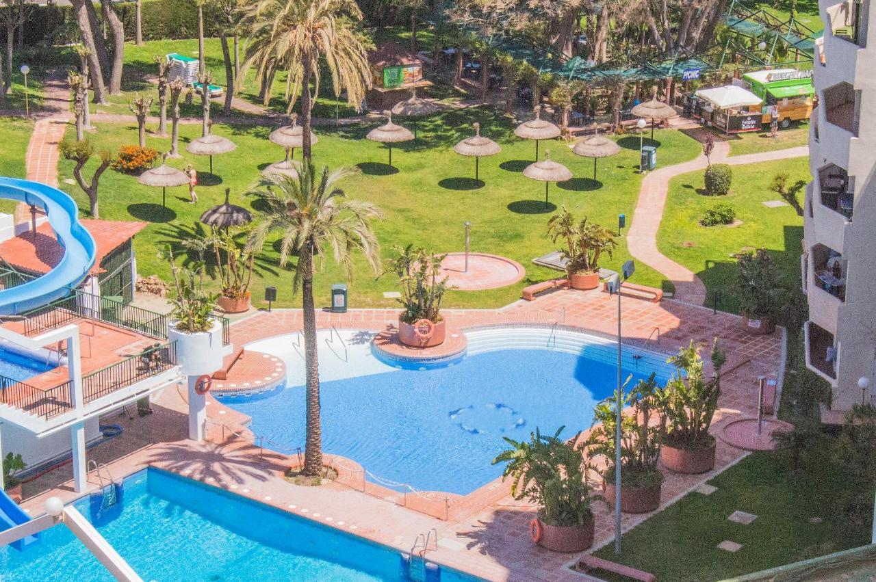 Benal Beach Suite Ii, Estudio Con Parque Acuatico Y Vistas Al Mar. Benalmádena Exteriér fotografie