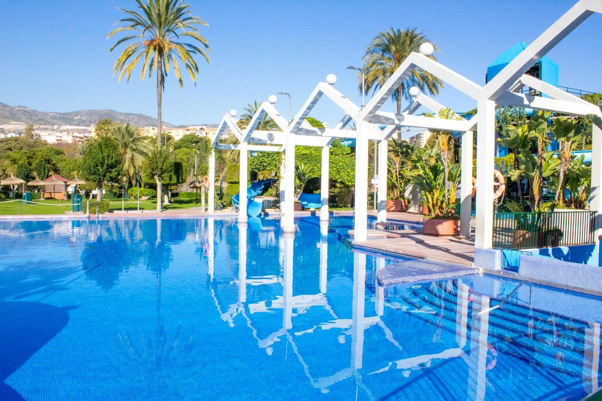 Benal Beach Suite Ii, Estudio Con Parque Acuatico Y Vistas Al Mar. Benalmádena Exteriér fotografie