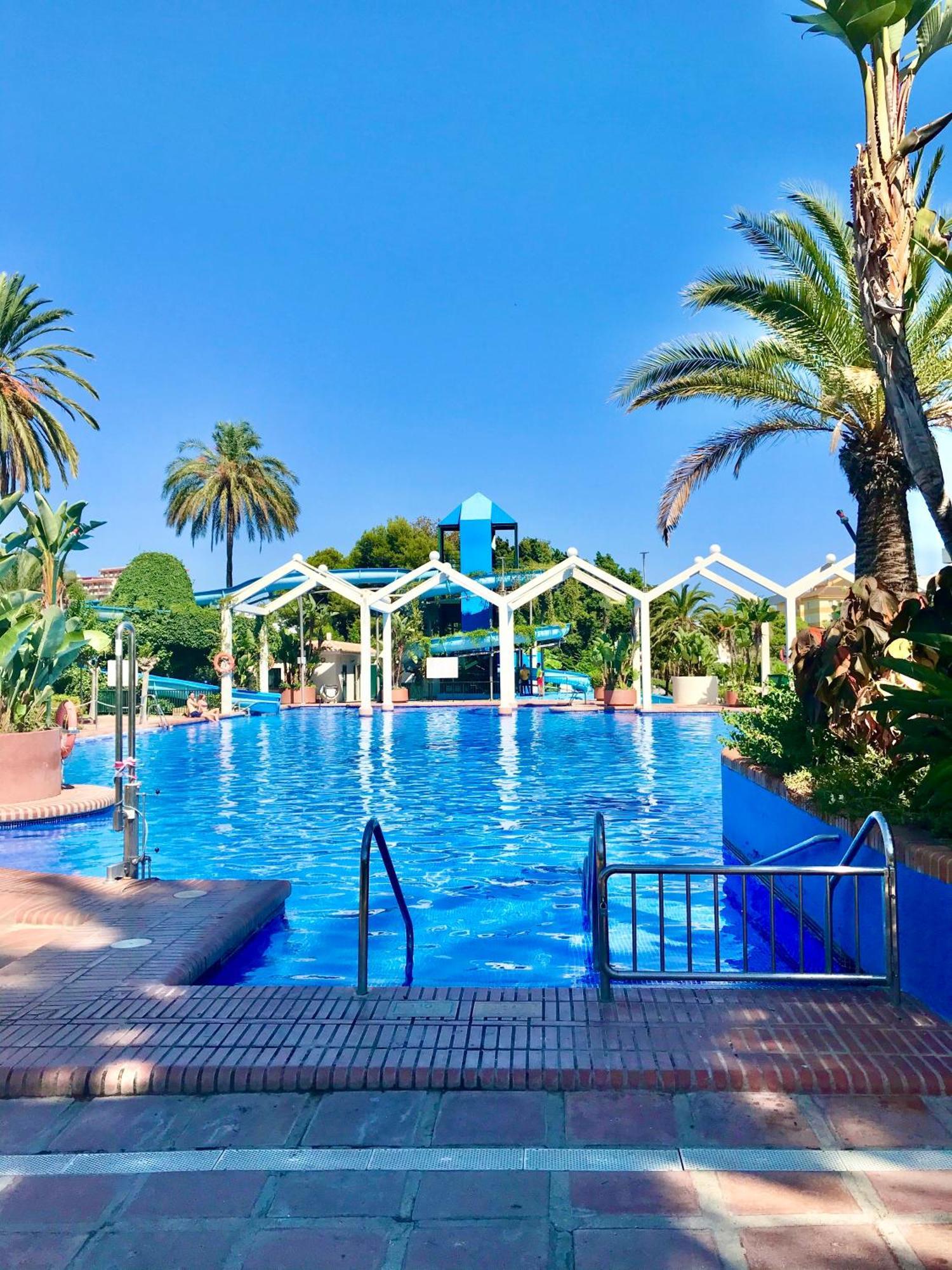 Benal Beach Suite Ii, Estudio Con Parque Acuatico Y Vistas Al Mar. Benalmádena Exteriér fotografie