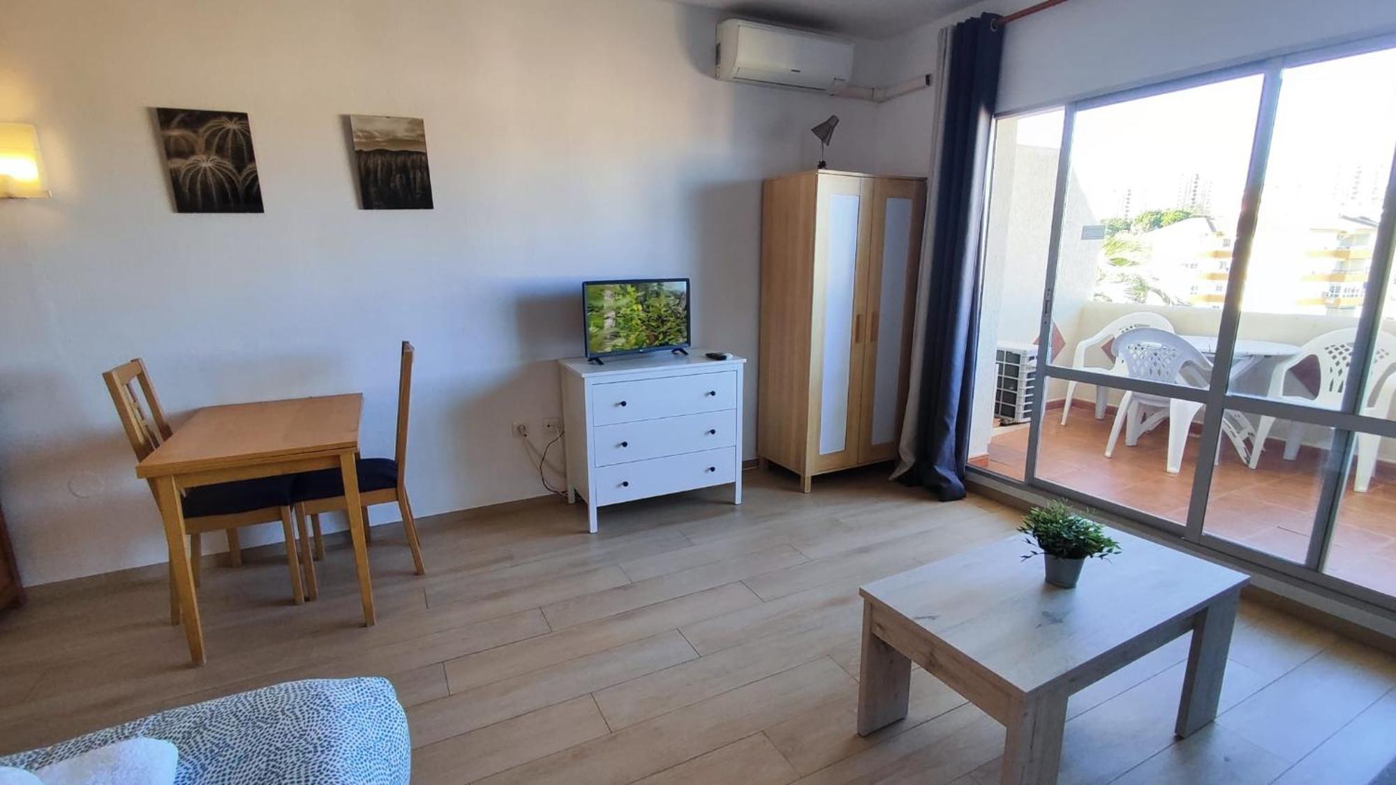 Benal Beach Suite Ii, Estudio Con Parque Acuatico Y Vistas Al Mar. Benalmádena Exteriér fotografie